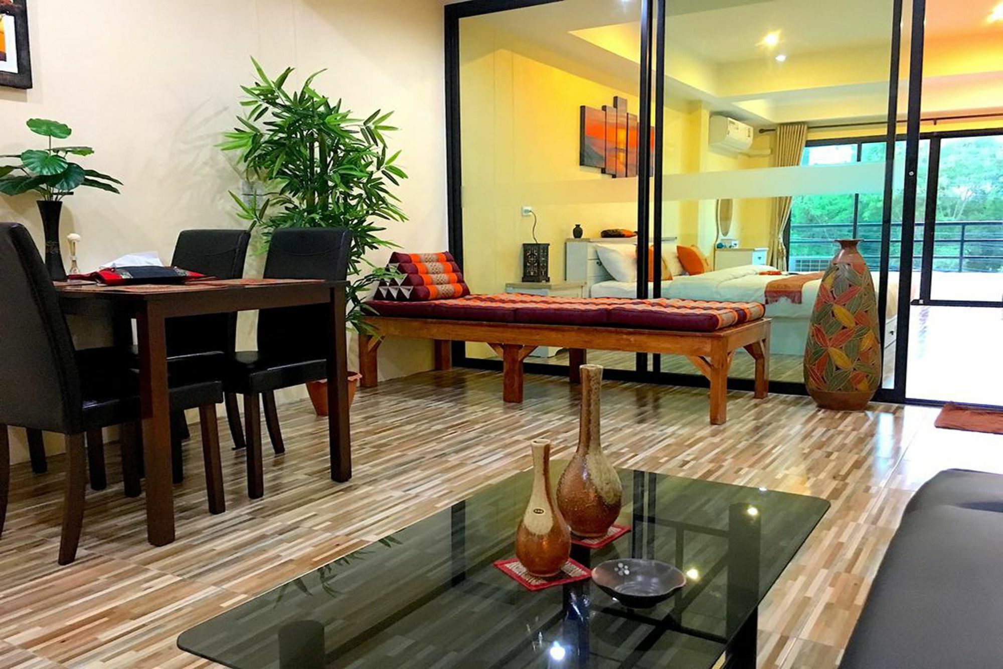 דירות חוף ג'ומטיין Breezy House מראה חיצוני תמונה
